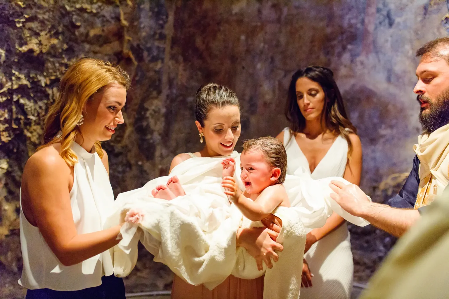 Φωτογραφηση βαπτιση θησειο 1250 - Αγια Μαρινα θησειο, βάπτισης στη Αγια Μαρινα